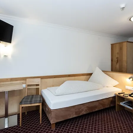 Bed and Breakfast Garni Ehrenreich