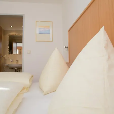 Garni Ehrenreich Bed & Breakfast