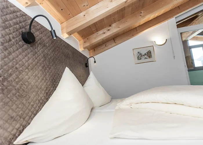 Couette-café Garni Ehrenreich 3*