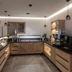 Bed & Breakfast Garni Ehrenreich 3*