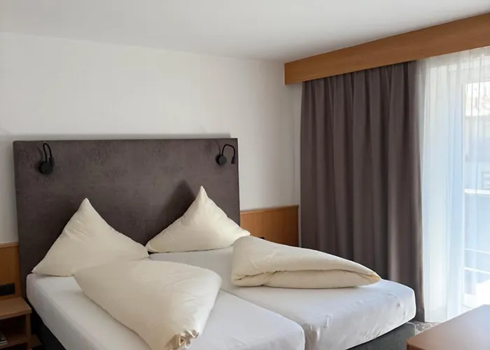 Garni Ehrenreich B&B 3*